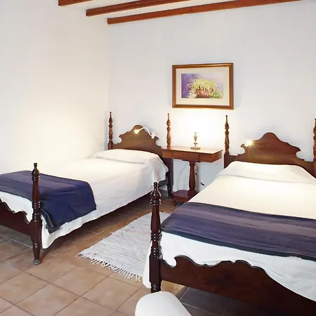 Летний дом Casa De La Eterna Primavera Сан-Бартоломе